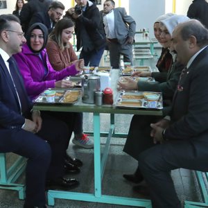 Bakanımız Sayın Mahinur Özdemir Göktaş  Eskişehir'de - fotoğraf 9
