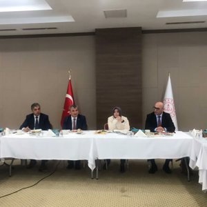  12. Kalkınma Planı hedefleri arasında yer alan Özel Gündüz Bakımevi ve Çocuk Kulüplerinin Millî Eğitim Bakanlığı’na Devir Süreci Çalıştayı Ankara’da gerçekleştirildi. - fotoğraf 2