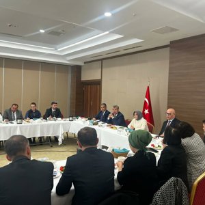  12. Kalkınma Planı hedefleri arasında yer alan Özel Gündüz Bakımevi ve Çocuk Kulüplerinin Millî Eğitim Bakanlığı’na Devir Süreci Çalıştayı Ankara’da gerçekleştirildi. - fotoğraf 3