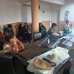 SODAM Kursiyerlere “Kadına Yönelik Şiddetle Mücadele” ve “Erken Yaşta Evliliklerle Mücadele” Eğitimi Verilmiştir. - fotoğraf 3