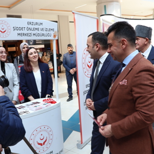 8 Mart Dünya Kadınlar Günü Programı  Coşkuyla Gerçekleşti - fotoğraf 6