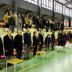 8 Mart Dünya Kadınlar Günü Münasebetiyle Valiliğimiz bünyesinde görev yapan kadın yöneticilerimiz arasında “Kadınlar Bocce Turnuvası” düzenlendi. - fotoğraf 3