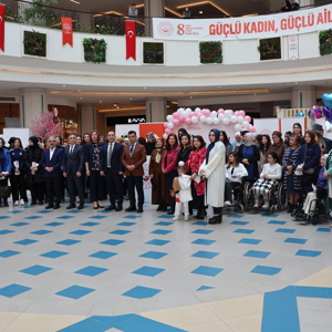 8 Mart Dünya Kadınlar Günü Programı  Coşkuyla Gerçekleşti - fotoğraf 2