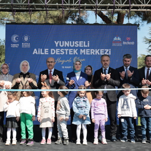 Bakanımız Göktaş, Bursa'da Huzurevi ve Alzaymır Hizmet Birimi ile “Aile Destek Merkezi ve Ana Kucağı"nın Açılışlarını Gerçekleştirdi - fotoğraf 1
