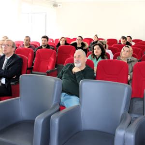 Müdürlüğümüzce Kırklareli İl Tarım ve Orman Müdürlüğü personeline yönelik Koruyucu Aile Hizmet Modeli bilgilendirme ve tanıtım toplantısı yapılmıştır. - fotoğraf 3