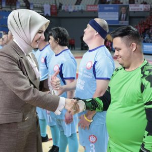 Aile ve Sosyal Hizmetler Bakanımız Göktaş, "Down Sendromlu Sporcuların Olimpiyatları"nın Açılış Törenine Katıldı - fotoğraf 3