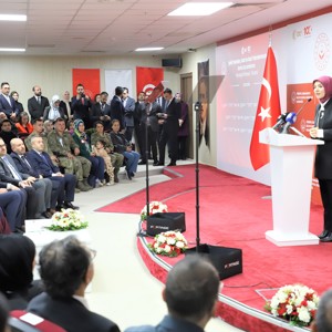 Şehit yakını, gazi ve gazi yakınlarının kamuya yerleştirilme töreni gerçekleştirildi. - fotoğraf 2