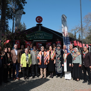 Aile ve Sosyal Hizmetler Bakanımız Göktaş, Adana’da huzurevi sakinleri ve kadınlarla buluştu - fotoğraf 10
