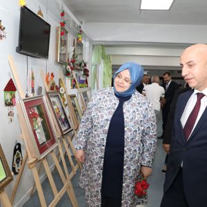 Sayın Bakanımız Zehra Zümrüt Selçuk Hanımefendi İlimize Teşrif Ettiler - fotoğraf 33