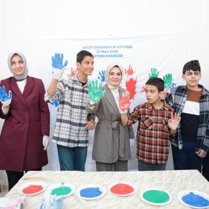 Aile ve Sosyal Hizmetler Bakanımız Göktaş'tan, Otizmli Bireylere Yönelik Yeni Model Açıklaması - fotoğraf 1
