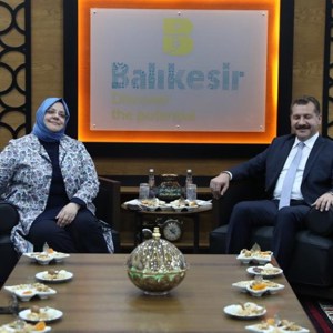 Bakan Selçuk: "Türkiye, Yaptığı Yeni Atılım Hamleleriyle Her Adımda Tarih Yazıyor" - fotoğraf 1