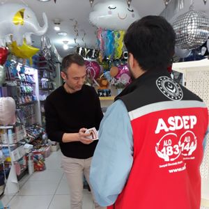 Çocuk İşçiliği İle İlgili Bilgilendirme Broşürü Dağıtıldı - fotoğraf 2