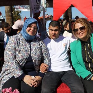 Bakan Selçuk: "Türkiye, Yaptığı Yeni Atılım Hamleleriyle Her Adımda Tarih Yazıyor" - fotoğraf 6