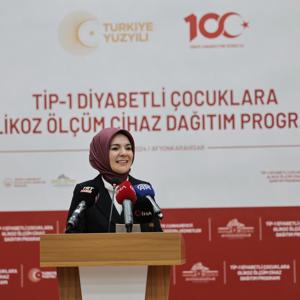 Bakanımız Göktaş, "Tip-1 Diyabetli Çocuklara Glikoz Ölçüm Cihazı Dağıtım Programı"na Katıldı - fotoğraf 1