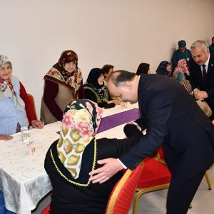 Valimiz Meftun Dallı'dan Huzurevimize Bayram Ziyareti - fotoğraf 10