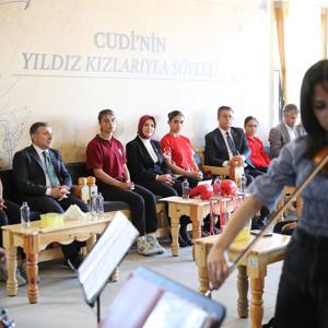 Aile ve Sosyal Hizmetler Bakanımız Göktaş Şırnak'ta devlet korumasında yetişen il müdürünün mutluluğuna ortak oldu - fotoğraf 8