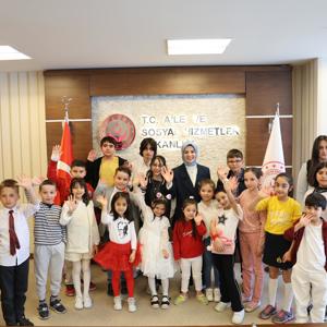 Aile ve Sosyal Hizmetler Bakanımız Göktaş, koltuğunu şehit kızı Elif Naz’a devretti - fotoğraf 11