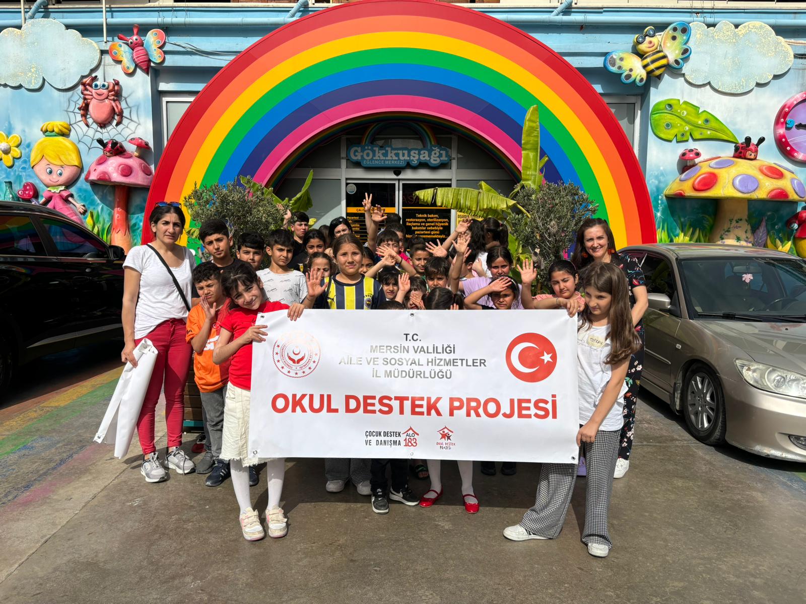 #23NisanUlusalEgemenlikveÇocukBayramı'nda, Toroslar Sosyal Hizmet Merkezi Müdürlügünden hizmet alan ailelerimizin canımız çocukları Gökkuşagı Etkinlik Merkezinde doyasıya eğlendikleri  bir gün geçirmiştir.