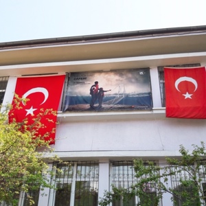 ''15 TEMMUZ DEMOKRASİ VE MİLLİ BİRLİK GÜNÜ'' SEBEBİYLE TÜM KURULUŞLARIMIZ AFİŞLERLE DONATILDI - fotoğraf 6