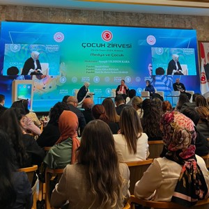 Kuruluşlarımızda kalan çocuklarımız "Çocuk Zirvesi"ne katılım sağladılar. - fotoğraf 1