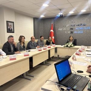 İl Müdürümüz Sayın Çiğdem AÇIKYILDIZ KAZEL başkanlığında, Kuruluşlar Arası Aylık Koordinasyon toplantısı gerçekleştirildi.  - fotoğraf 3