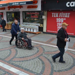Engelliler Haftası Kapsamında Farkındalık Yürüyüşü Gerçekleştirildi - fotoğraf 12