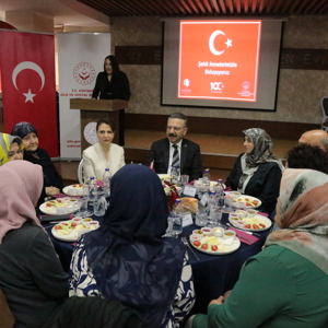 Şehitlerimizin Aileleri Bizler İçin Oldukça Kıymetli  - fotoğraf 2