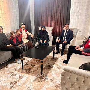 Anneler Günü Münasebetiyle Şehit Annelerimize Ziyaretler Gerçekleştirildi - fotoğraf 6