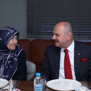 1 Ekim Dünya Yaşlılar Günü Dolayısıyla Huzurevi Sakinleriyle Bir Araya Gelindi - fotoğraf 4