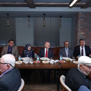 1 Ekim Dünya Yaşlılar Günü Dolayısıyla Huzurevi Sakinleriyle Bir Araya Gelindi - fotoğraf 5