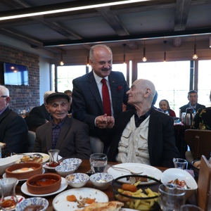 1 Ekim Dünya Yaşlılar Günü Dolayısıyla Huzurevi Sakinleriyle Bir Araya Gelindi - fotoğraf 14