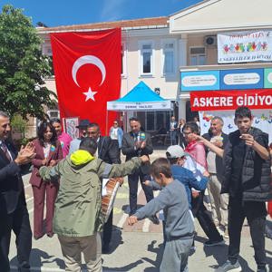 Engelliler Temsili Askerlik yaptı. - fotoğraf 1