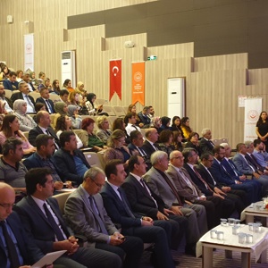 Yaşlı Refahı Bölgesel Seminerlerinin Altıncısı Kocaeli’nde Gerçekleştirildi - fotoğraf 1