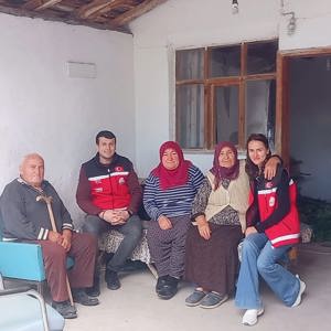 Aile Haftası kapsamında uzun süre evliliklerini #sevgi, #saygı ve #güven ile sürdüren çiftlerimizi ziyaret ettik. - fotoğraf 3