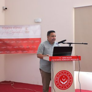 15-21 Mayıs Aile Haftası kapsamında personellerimize “Geçmişten Geleceğe Türk Aile Yapısı ve Karşılaşılan Tehditler” konulu söyleşi gerçekleştirilmiştir. - fotoğraf 2