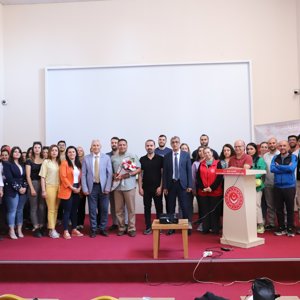 15-21 Mayıs Aile Haftası kapsamında personellerimize “Geçmişten Geleceğe Türk Aile Yapısı ve Karşılaşılan Tehditler” konulu söyleşi gerçekleştirilmiştir. - fotoğraf 4