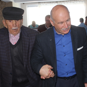 1 Ekim Yaşlılar Günü Kutlandı - fotoğraf 2