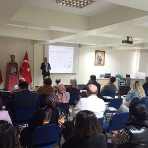 Kastamonu Defterdarlığında Koruyucu Aile Hizmet Modeli Tanıtımı Gerçekleştirildi - fotoğraf 1