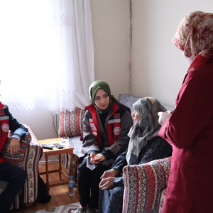 Yaşlılara Evde Bakım Projemizle Koca Çınarlarımıza Sahip Çıkıyoruz - fotoğraf 4