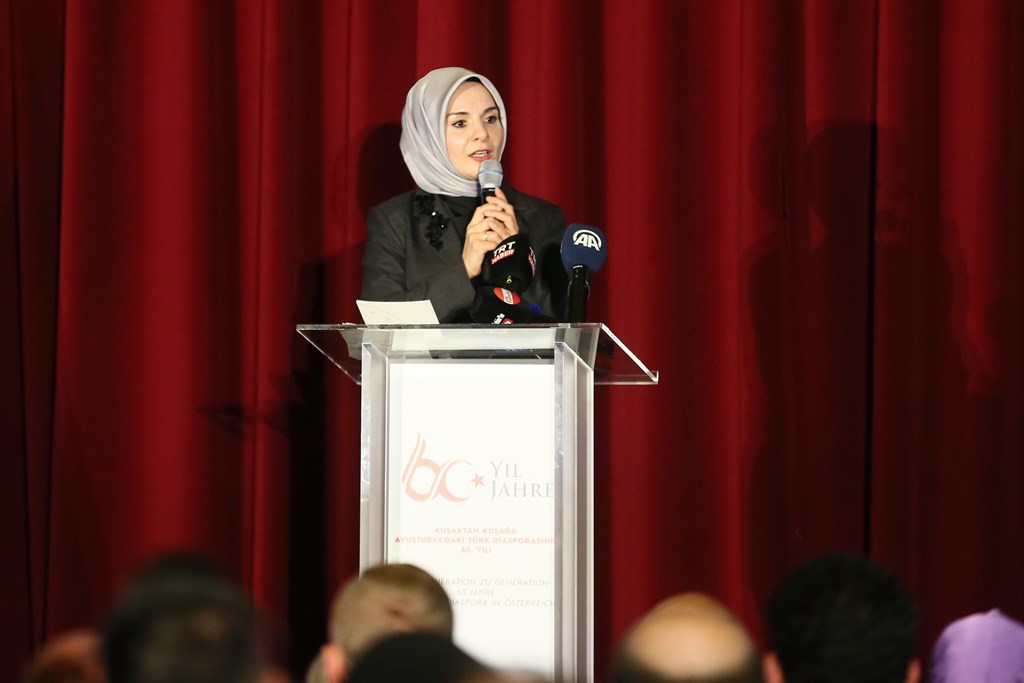 Bakanımız Mahinur Özdemir Göktaş, İsrail'in Gazze'de yaptığı "soykırım"da hayatını kaybeden kadınlara dikkati çekti