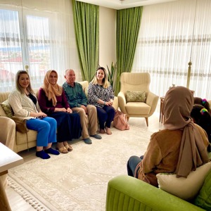 15-21 Mayıs Aile Haftası kapsamında, İl Müdürümüz Sayın Çiğdem AÇIKYILDIZ KAZEL koruyucu ailelerimize ziyaret gerçekleştirdi. - fotoğraf 2