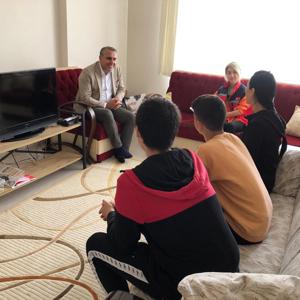 LGS sınavına girecek olan öğrencilerimizi ziyaret ederek başarı dileklerinde bulunduk. - fotoğraf 3