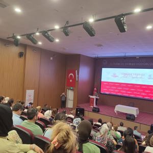 “Etkili İletişim ve Beden Dili" Konulu Söyleşi Gerçekleştirildi - fotoğraf 2