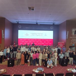“Etkili İletişim ve Beden Dili" Konulu Söyleşi Gerçekleştirildi - fotoğraf 19