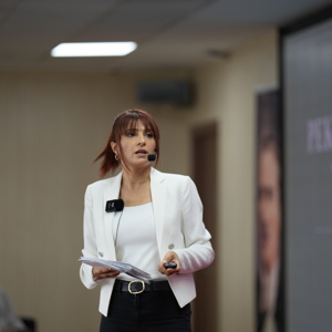 Dr. Emine Kaplan’ın Katılımlarıyla Türkiye Yüzyılı Aile Söyleşileri Programı Düzenlendi - fotoğraf 2