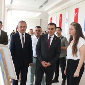 Kuruluşlarımızda Bakım ve Koruma Altında Bulunan Çocuklarımızın Yağlı Boya ve Karakalem Sergisi - fotoğraf 4