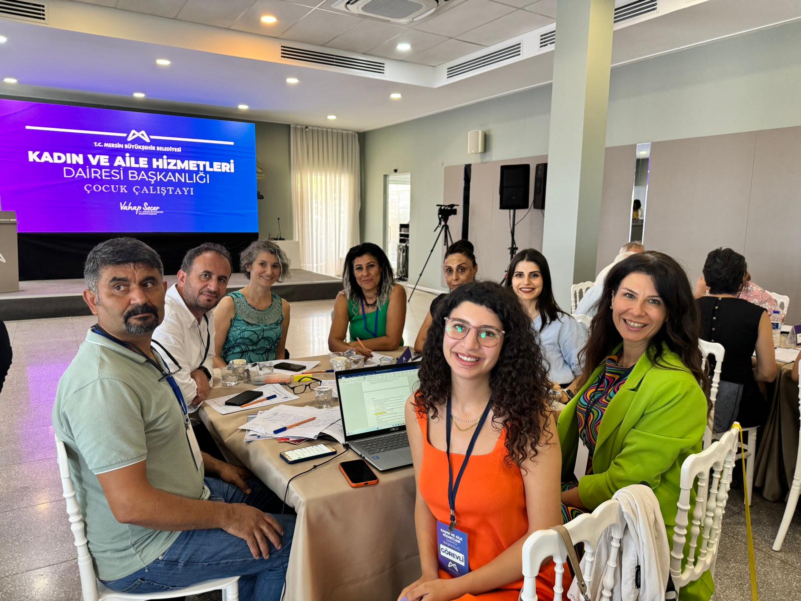 12 Haziran Dünya Çocuk İşçiliği ile Mücadele Günü kapsamında Mersin Büyükşehir Beldiyesi'nin Çocuk Çalıştayına İl Müdürlüğümüzü temsilen Çocuk Hizmetleri Birimlerimizde görev yapan meslek elemanlarımız katılım sağladılar. 