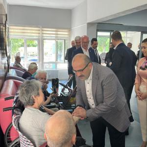 Balıkesir Huzurevi Yaşlı Bakım ve Rehabilitasyon Merkezi Ziyareti - fotoğraf 1