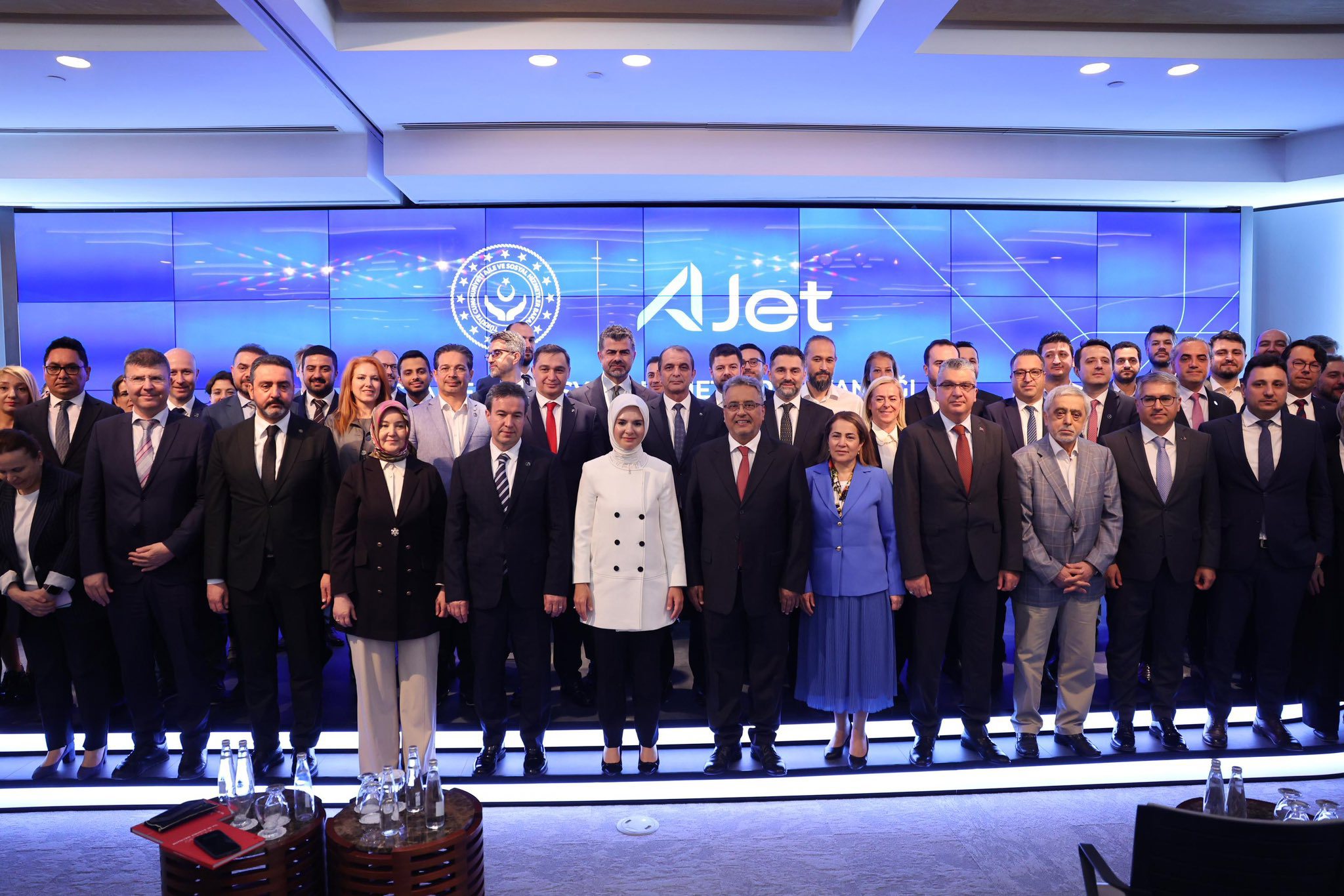 Şehit yakınları, gazi ve engelli yolculara uçak biletlerinde indirim - fotoğraf 4