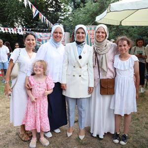 Bakanımız Mahinur Özdemir Göktaş "Gurbet Kuşu Festivali"ne Katıldı - fotoğraf 2